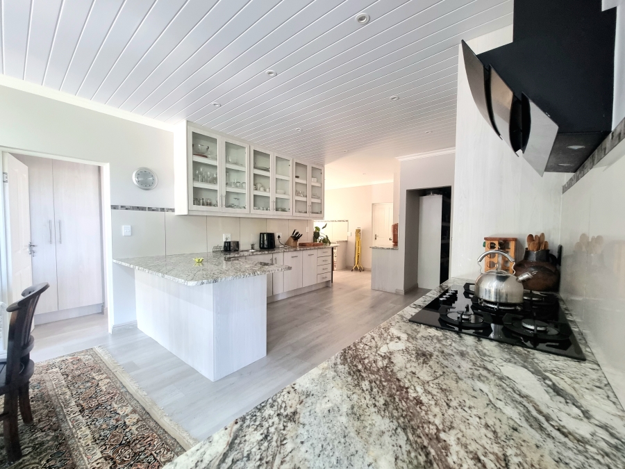 4 Bedroom Property for Sale in Dana Bay Western Cape